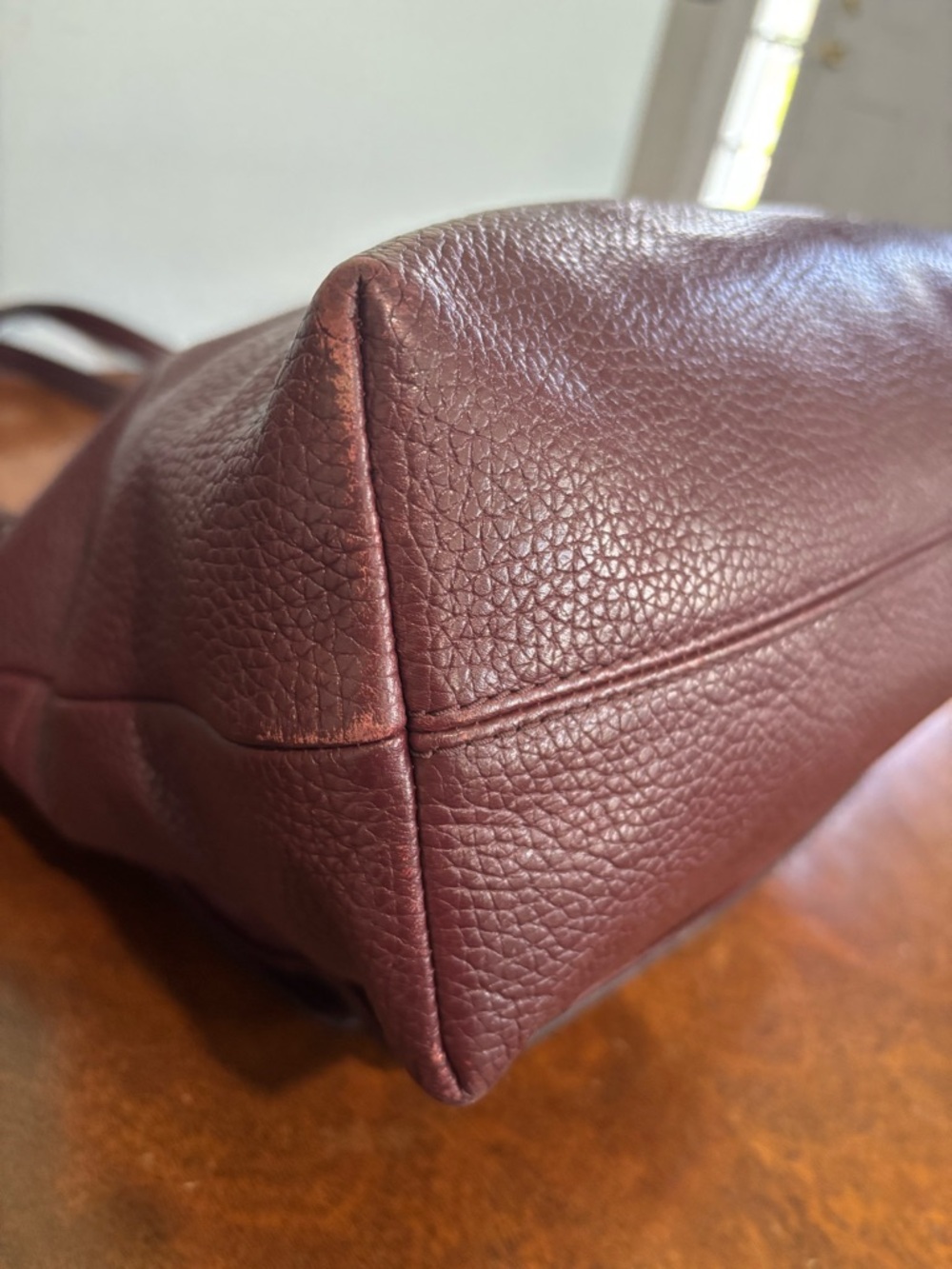 Fossil Kinley Leather and Suede Shopper Tote in Claret Red with gold hardware - Picture 4 of 14